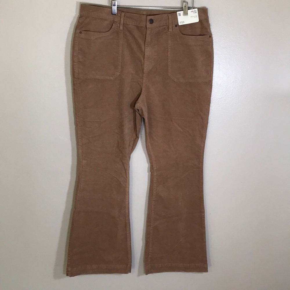 a.n.a Women's 18 Corduroy Flare Pants Tan High Rise Stretch Boho NEW